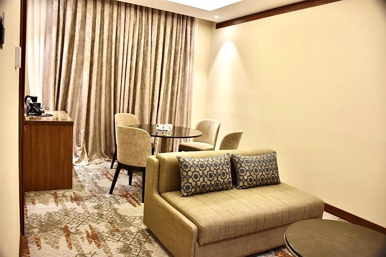 Royal Vista Hotel ‘Ibrī 外观 照片