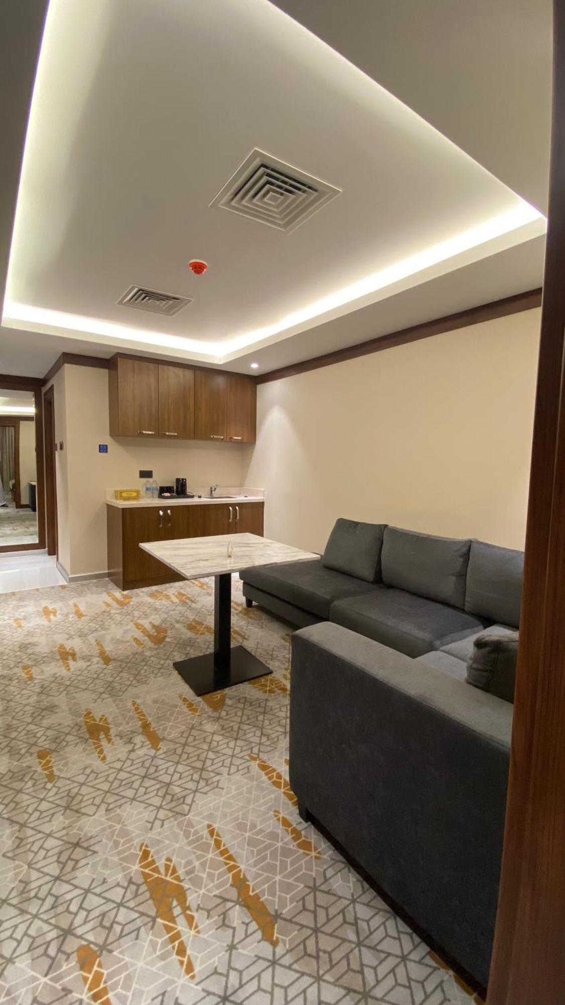 Royal Vista Hotel ‘Ibrī 外观 照片