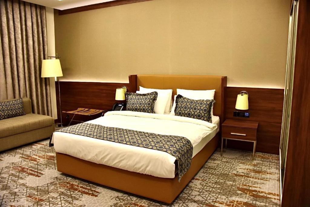 Royal Vista Hotel ‘Ibrī 外观 照片