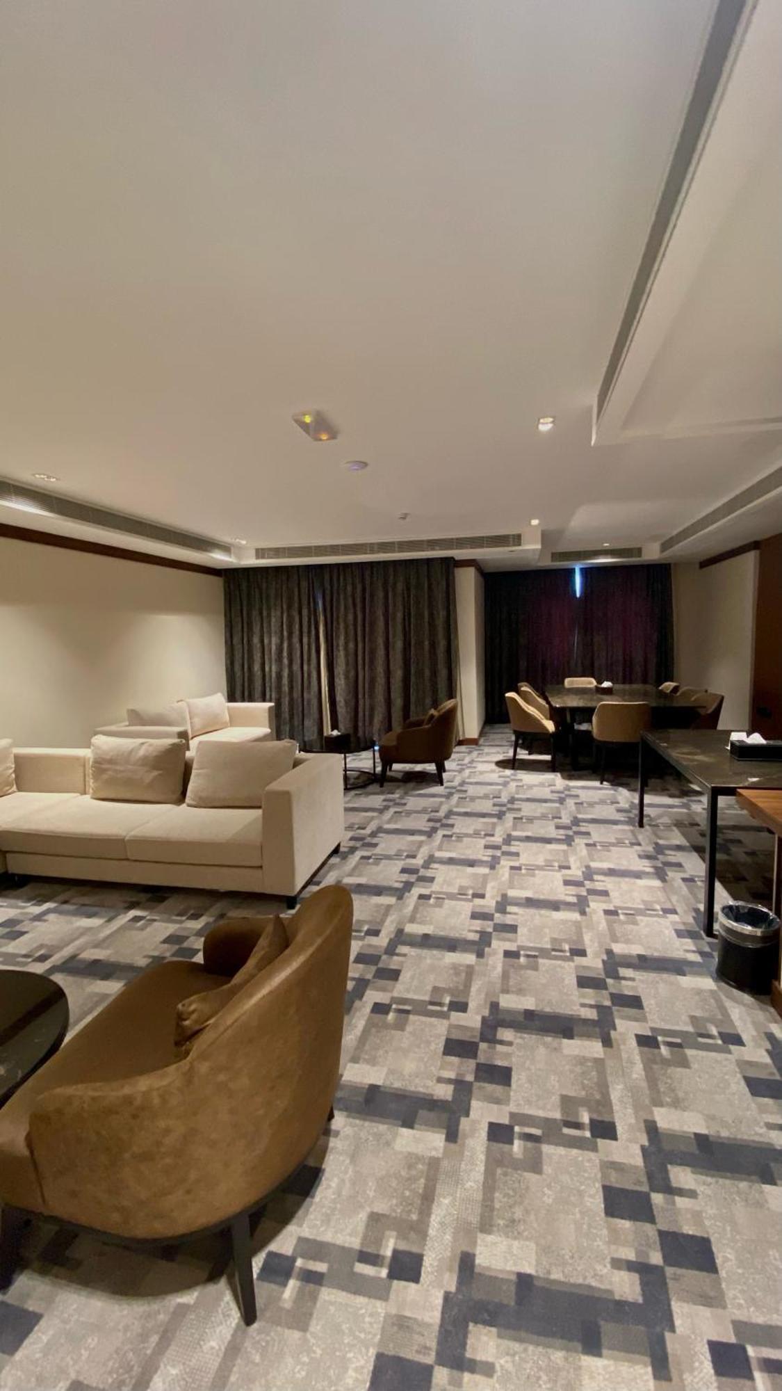 Royal Vista Hotel ‘Ibrī 外观 照片